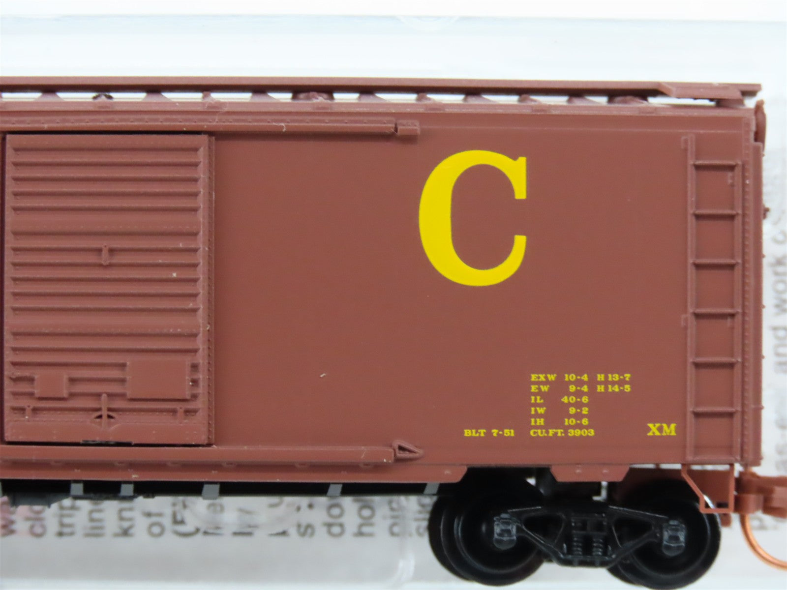 N Scale Micro-Trains MTL 02000736 CGW Chicago Great Western 40' Box Car 5356 RTR