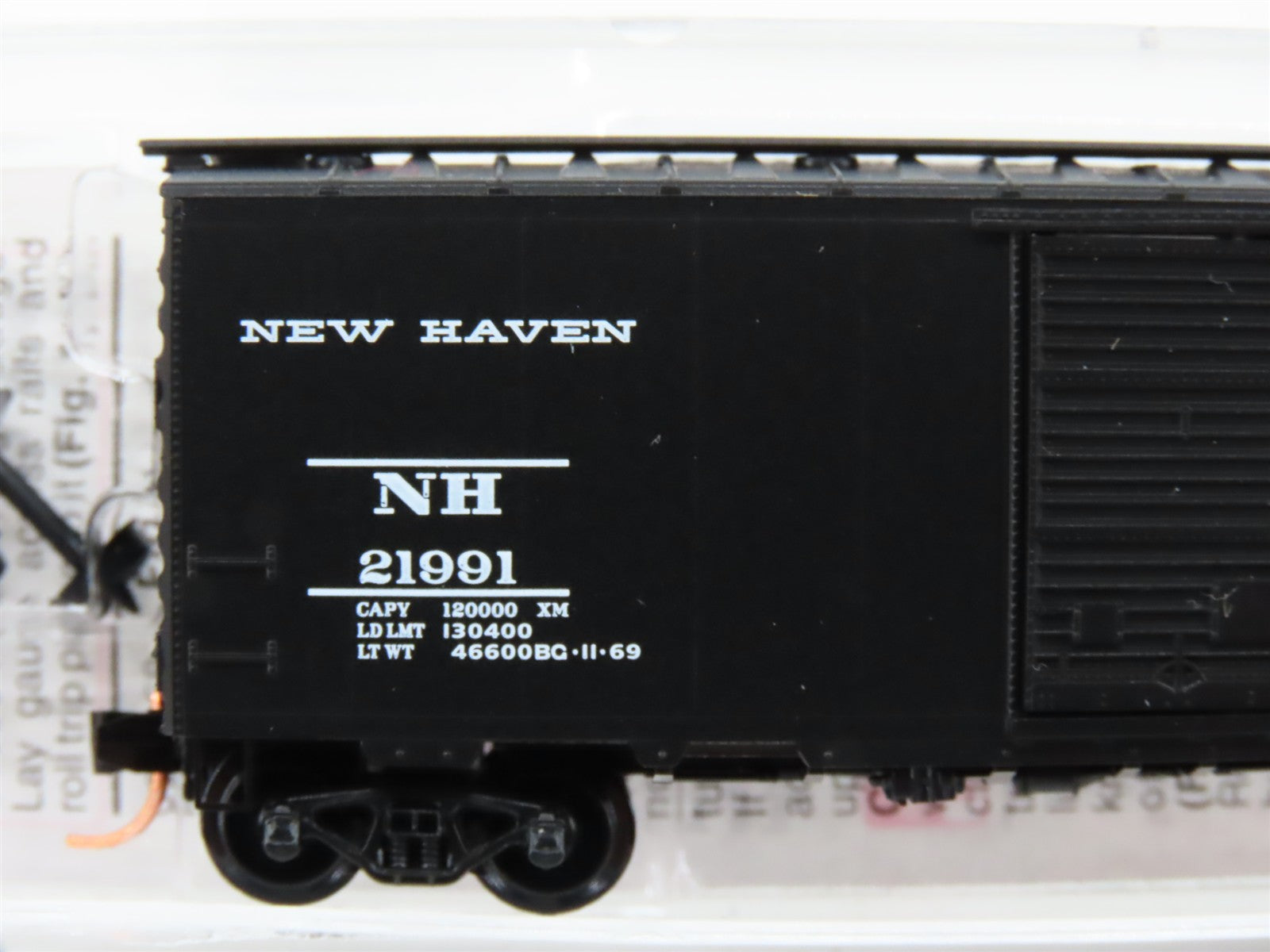 N Scale Micro-Trains MTL 20686 NH New Haven 40' Box Car 21991 RTR