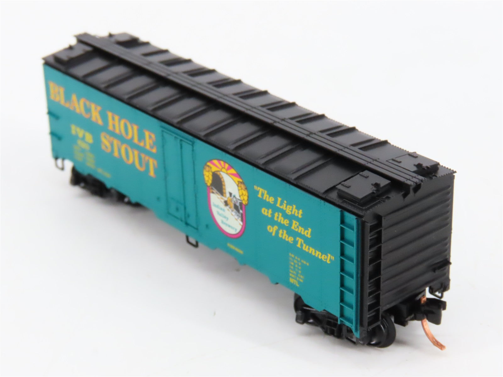 N Scale Micro-Trains MTL 59110 Indian Valley Brewery 40' Steel Ice Reefer RTR