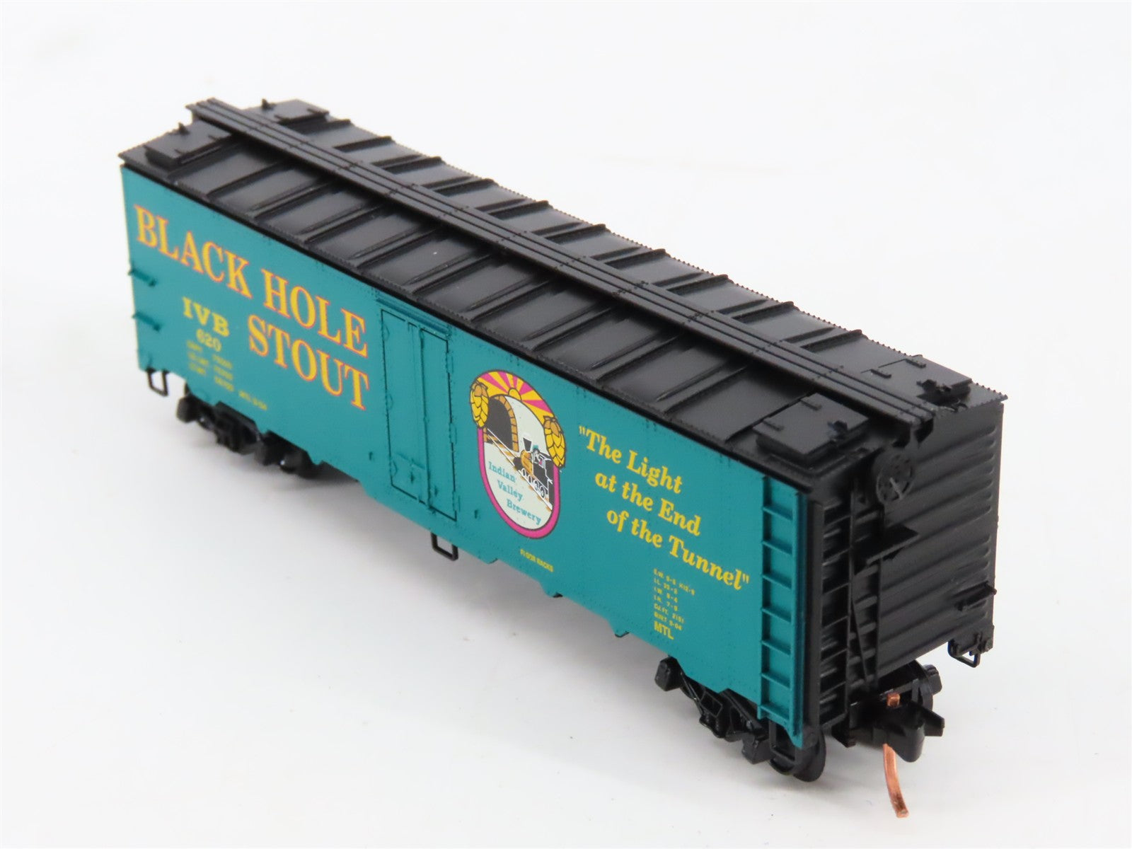 N Scale Micro-Trains MTL 59110 IVB Indian Valley Brewery 40' Beer Reefer 620 RTR