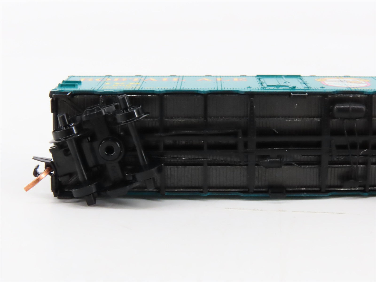 N Scale Micro-Trains MTL 59130 Indian Valley Brewery 40' Steel Ice Reefer RTR
