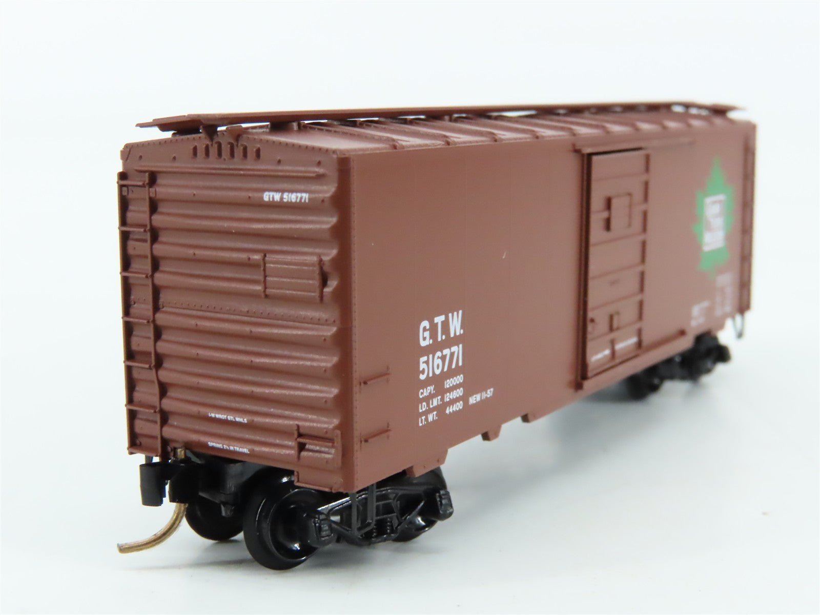 N Scale Micro-Trains MTL 20010 GTW Grand Trunk Western 40' Box Car 516771 RTR