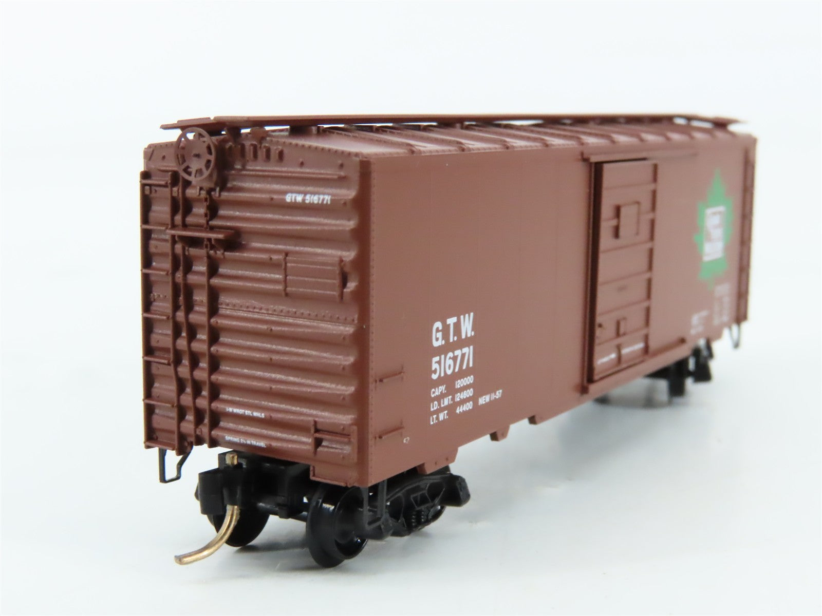 N Scale Micro-Trains MTL 20010 GTW Grand Trunk Western 40' Box Car 516771 RTR