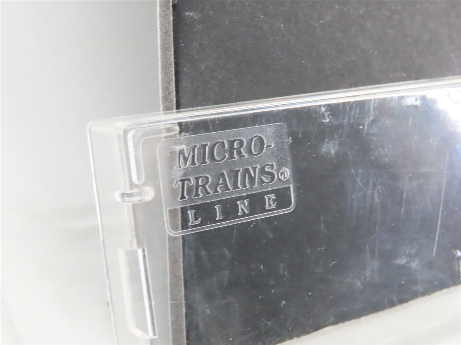 N Scale Micro-Trains MTL 03500170 GN Great Northern 40' Stock Car 56421 RTR