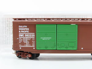 N Scale Micro-Trains MTL 23260 Duluth, Winnipeg & Pacific 40' Box Car RTR