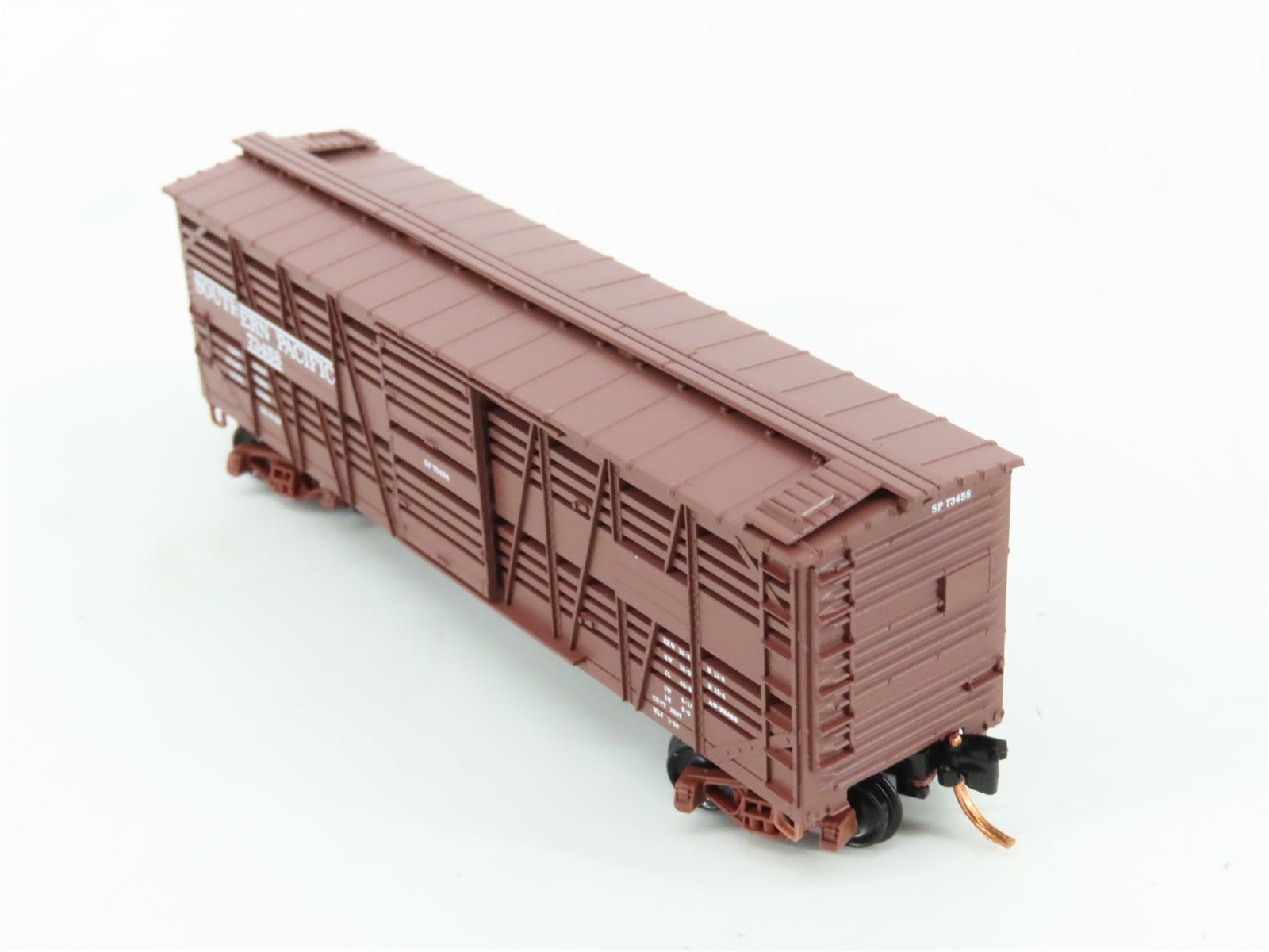 N Scale Micro-Trains MTL 03500251 SP Southern Pacific 40' Stock Car 73458 RTR