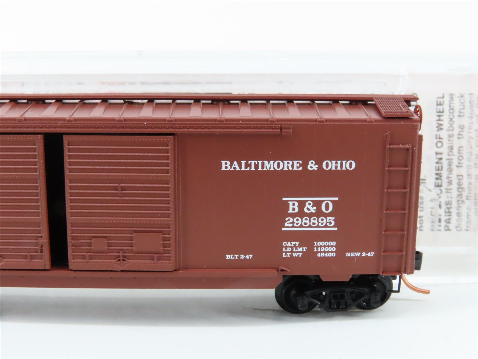 N Scale Micro-Trains MTL 23040 B&O Baltimore & Ohio 40' Box Car 298895 RTR