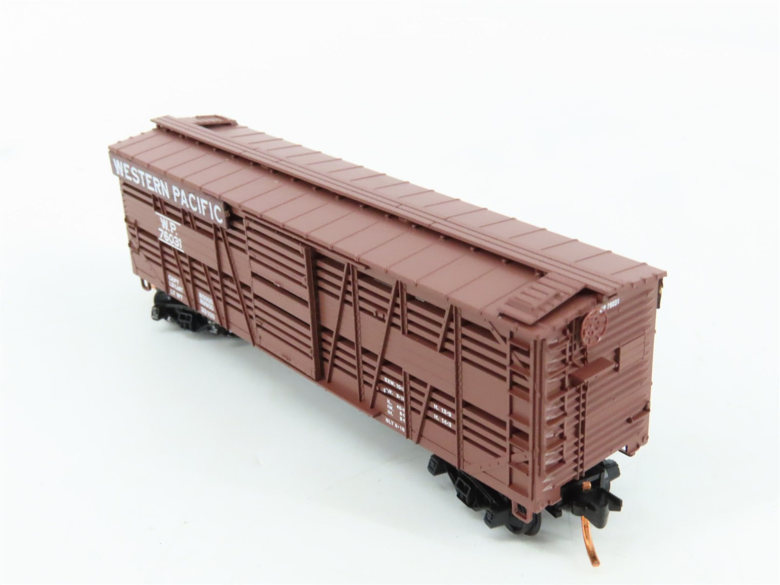 N Scale Micro-Trains MTL 03500212 WP Western Pacific 40' Stock Car 76031 RTR