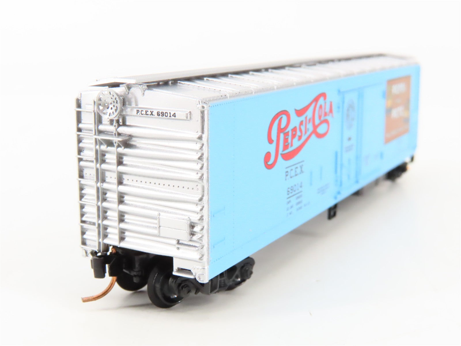 N Scale Micro-Trains MTL 69130 PCEX Pepsi-Cola 51' Mechanical Reefer 69014 RTR