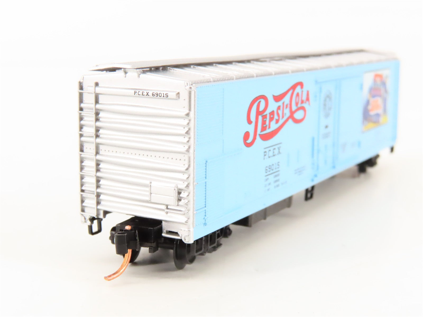 N Scale Micro-Trains MTL 69140 PCEX Pepsi-Cola 59' Mechanical Reefer 69015 RTR