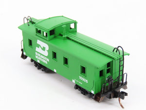 N Scale Micro-Trains MTL 51090 Burlington Northern 34' Wood-Sheathed Caboose RTR