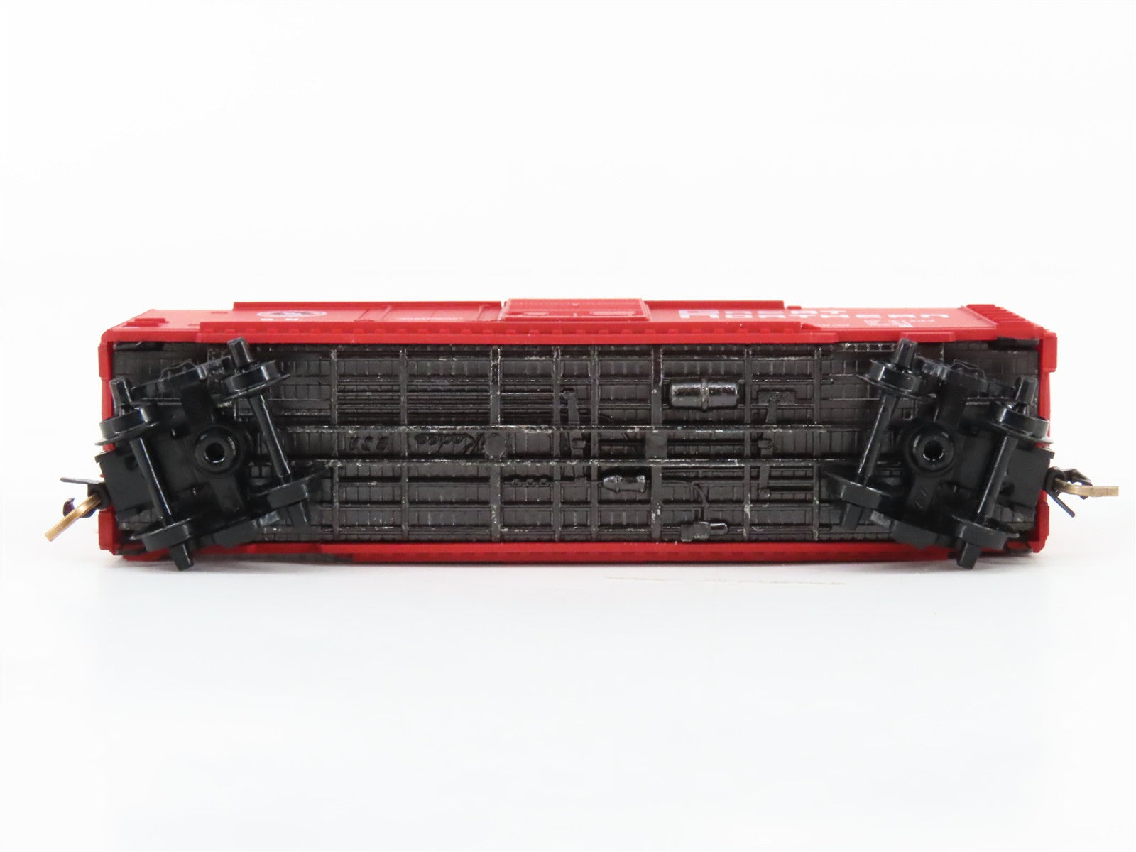 N Scale Micro-Trains MTL 22020 GN Great Northern 40' Box Car 11877 RTR