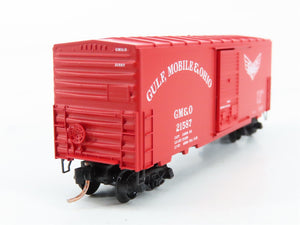 N Scale Micro-Trains MTL 24240 GM&O Gulf, Mobile & Ohio 40' Box Car 21587 RTR