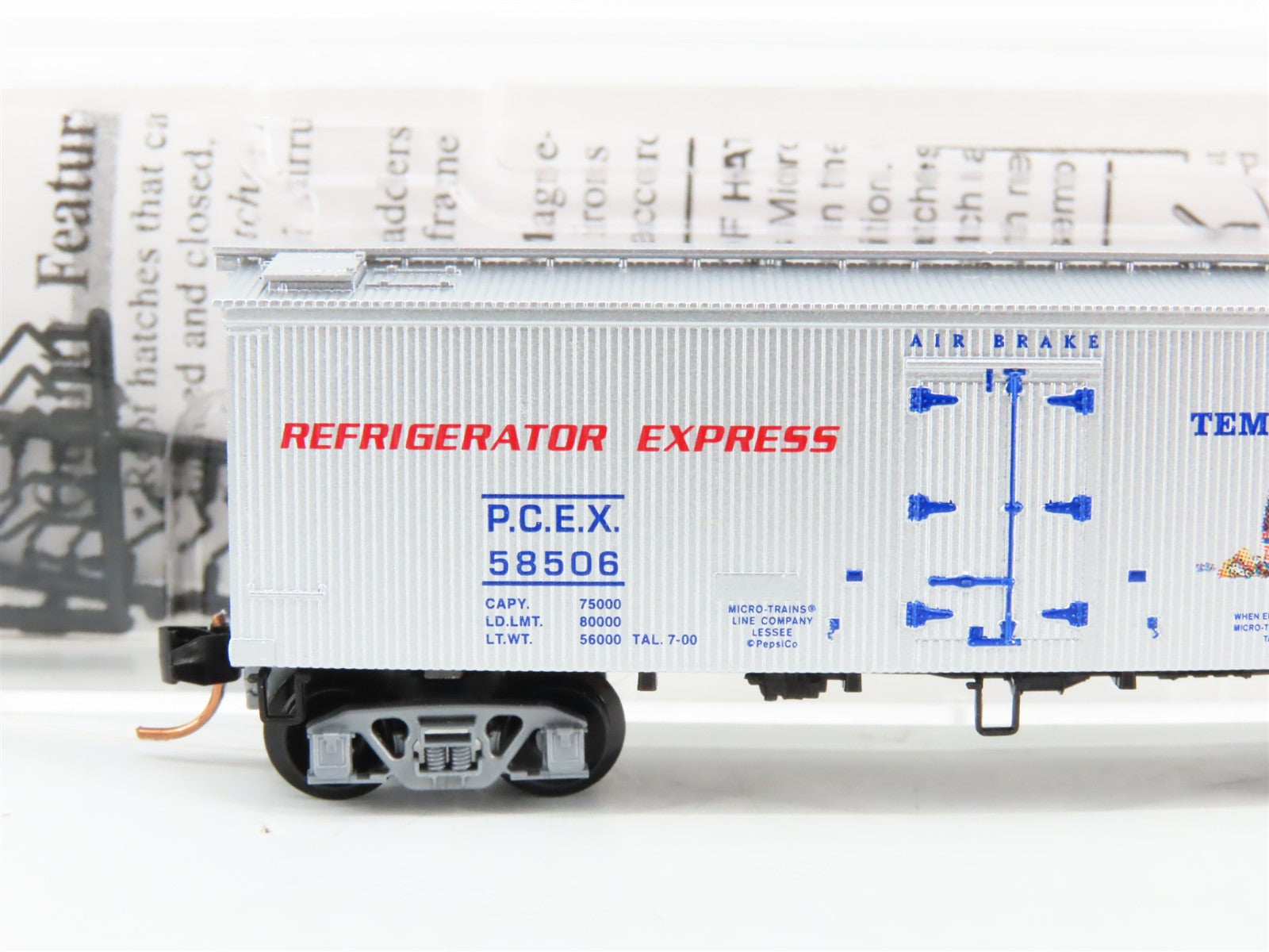 N Scale Micro-Trains MTL 58560 Pepsi Cola 36' Wood Sheathed Ice Reefer RTR
