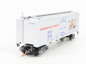 N Scale Micro-Trains MTL 58560 Pepsi Cola 36' Wood Sheathed Ice Reefer RTR