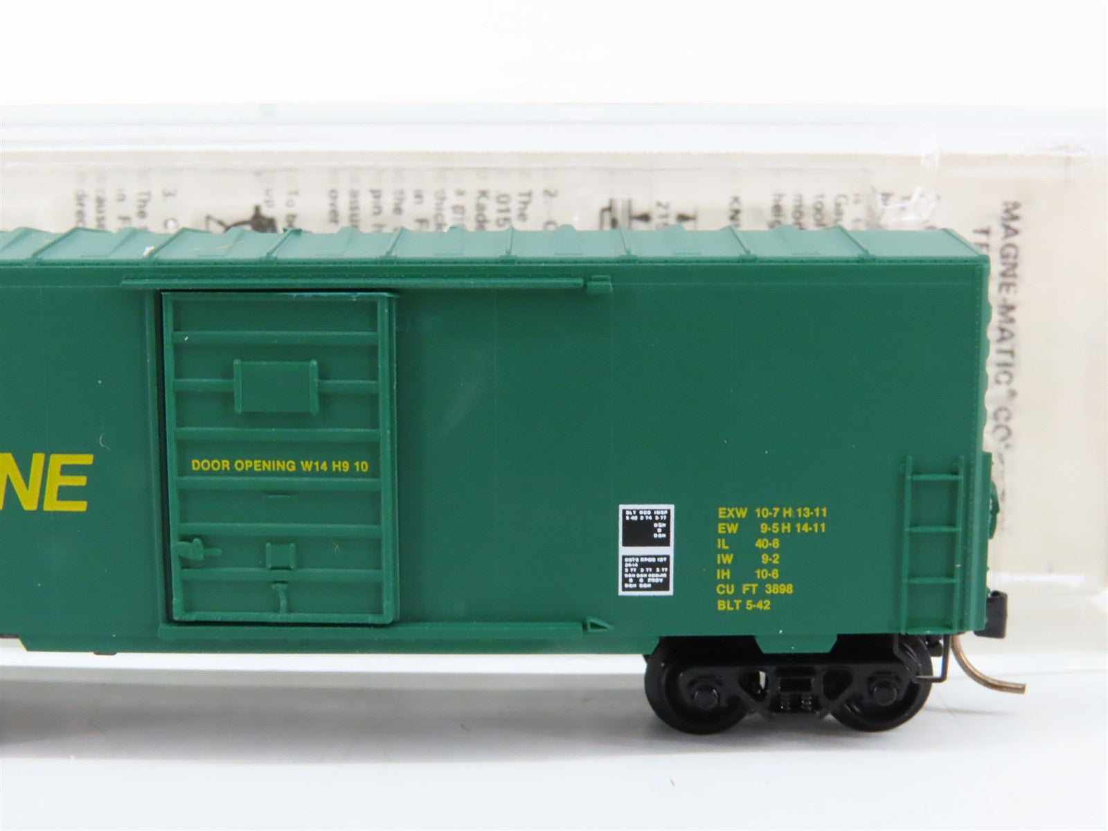 N Scale Micro-Trains MTL 24210 The Bay Line 40' Single Door Box Car RTR