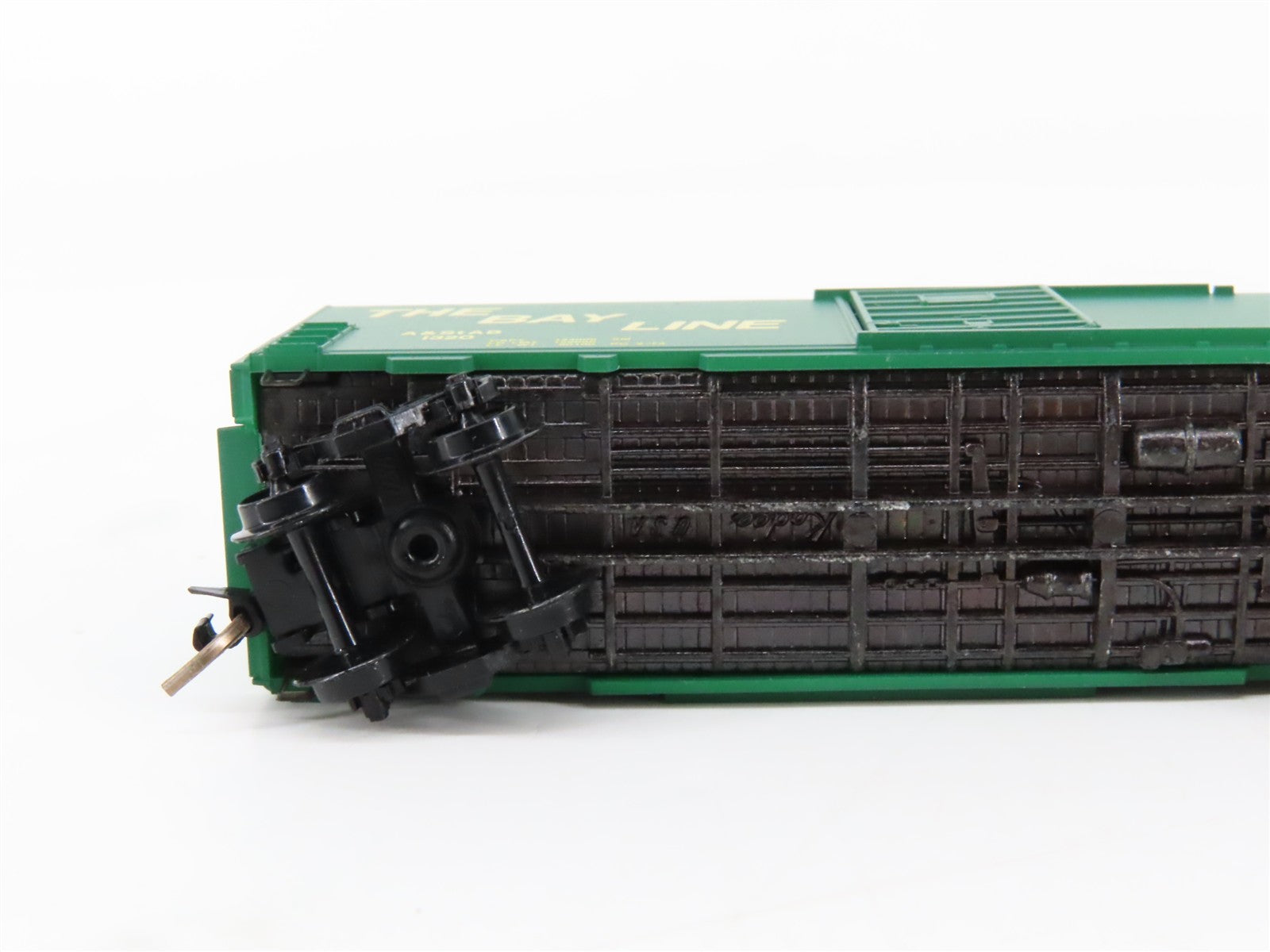 N Scale Micro-Trains MTL 24210 The Bay Line 40' Single Door Box Car RTR