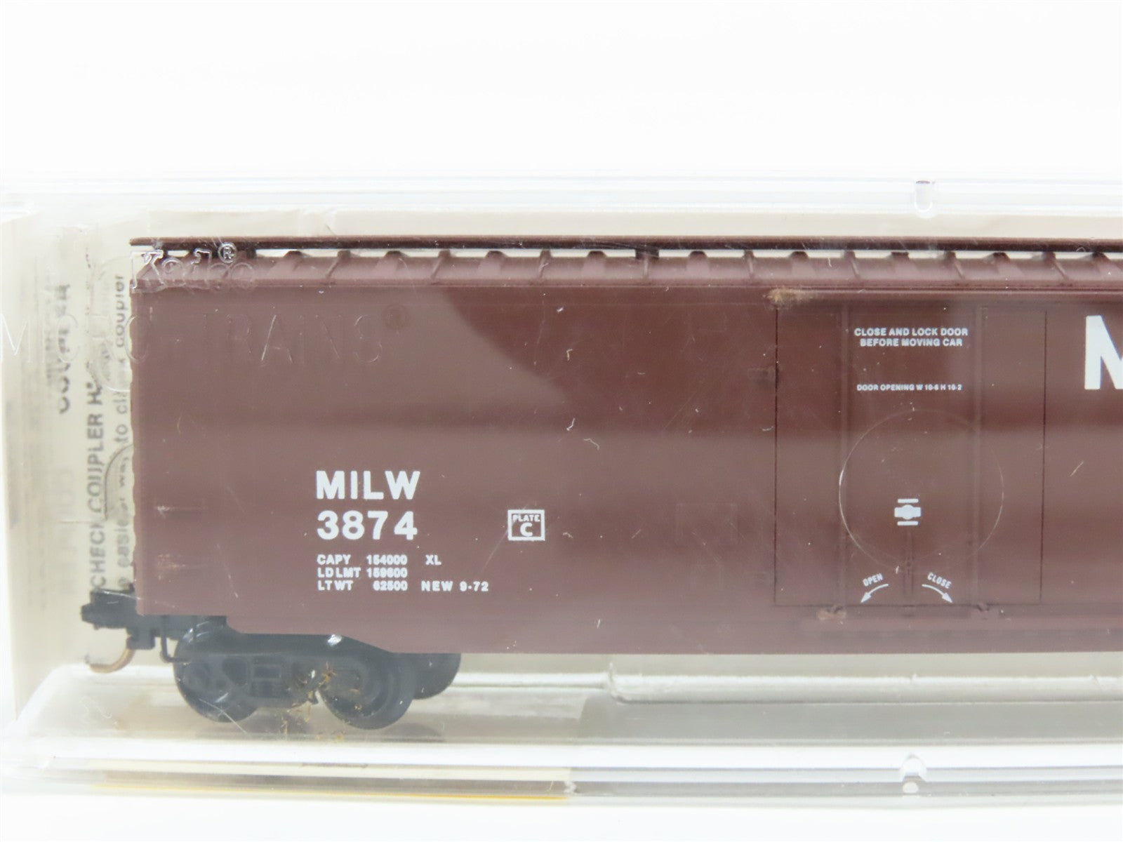 N Scale Micro-Trains MTL 32310 MILW Milwaukee Road 50' Box Car 3874 RTR