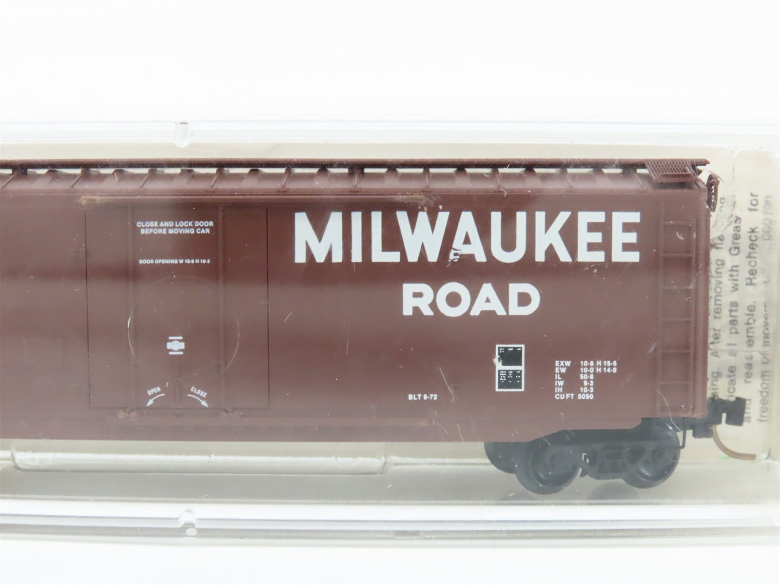 N Scale Micro-Trains MTL 32310 MILW Milwaukee Road 50' Box Car 3874 RTR
