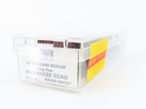 N Scale Micro-Trains MTL 32310 MILW Milwaukee Road 50' Box Car 3874 RTR
