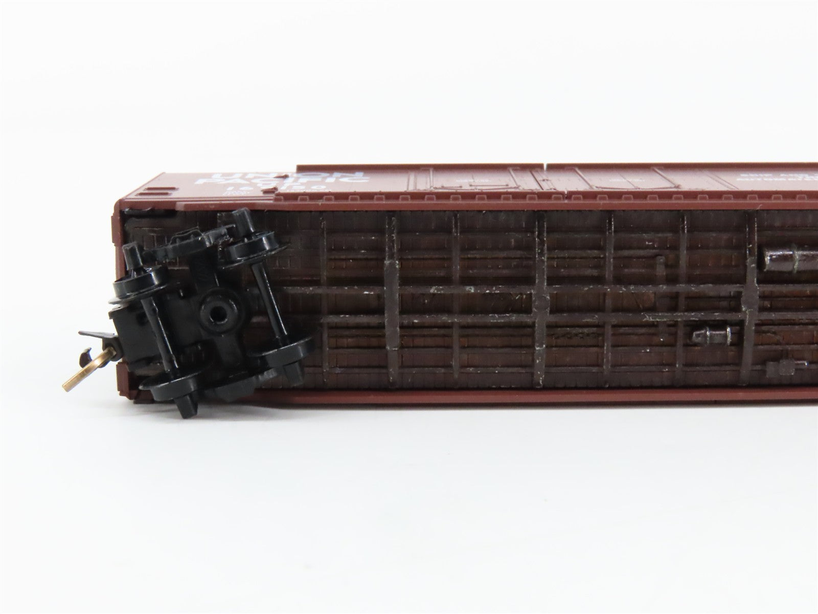 N Scale Micro-Trains MTL 36030 Union Pacific 50' Double Plug Door Box Car RTR