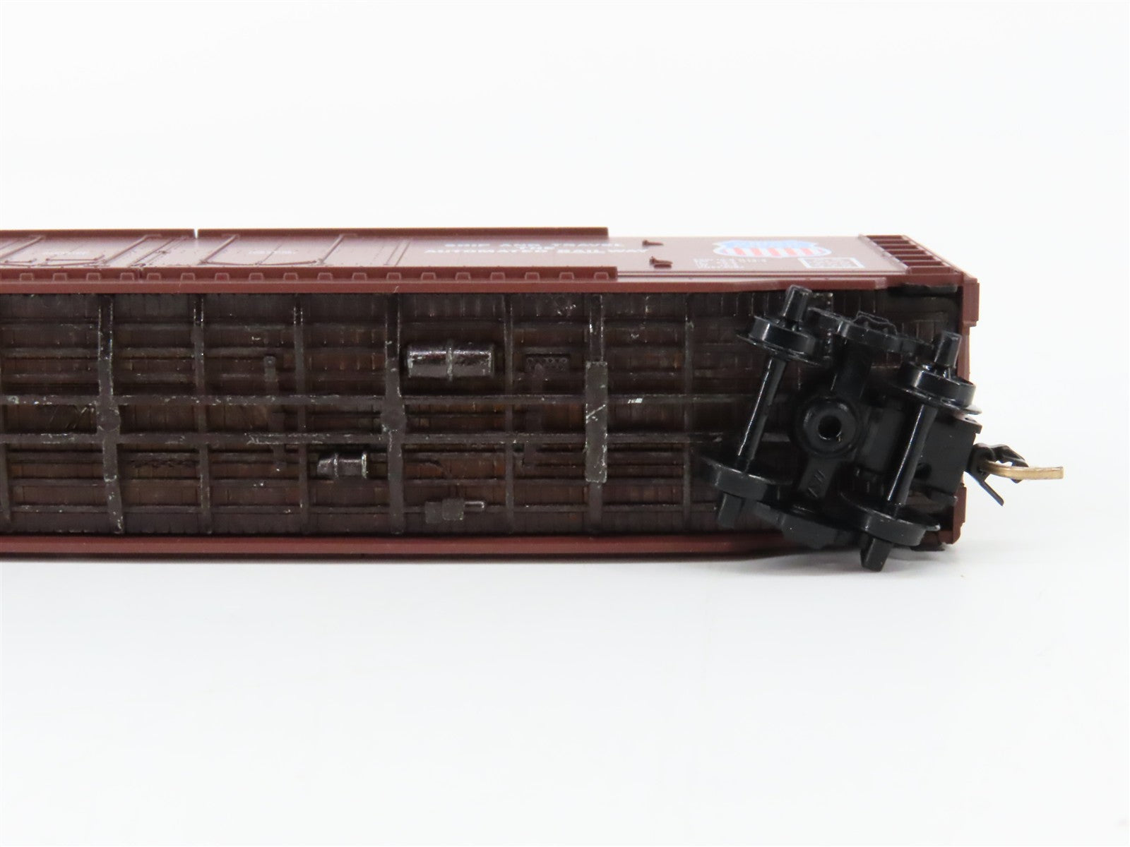 N Scale Micro-Trains MTL 36030 Union Pacific 50' Double Plug Door Box Car RTR