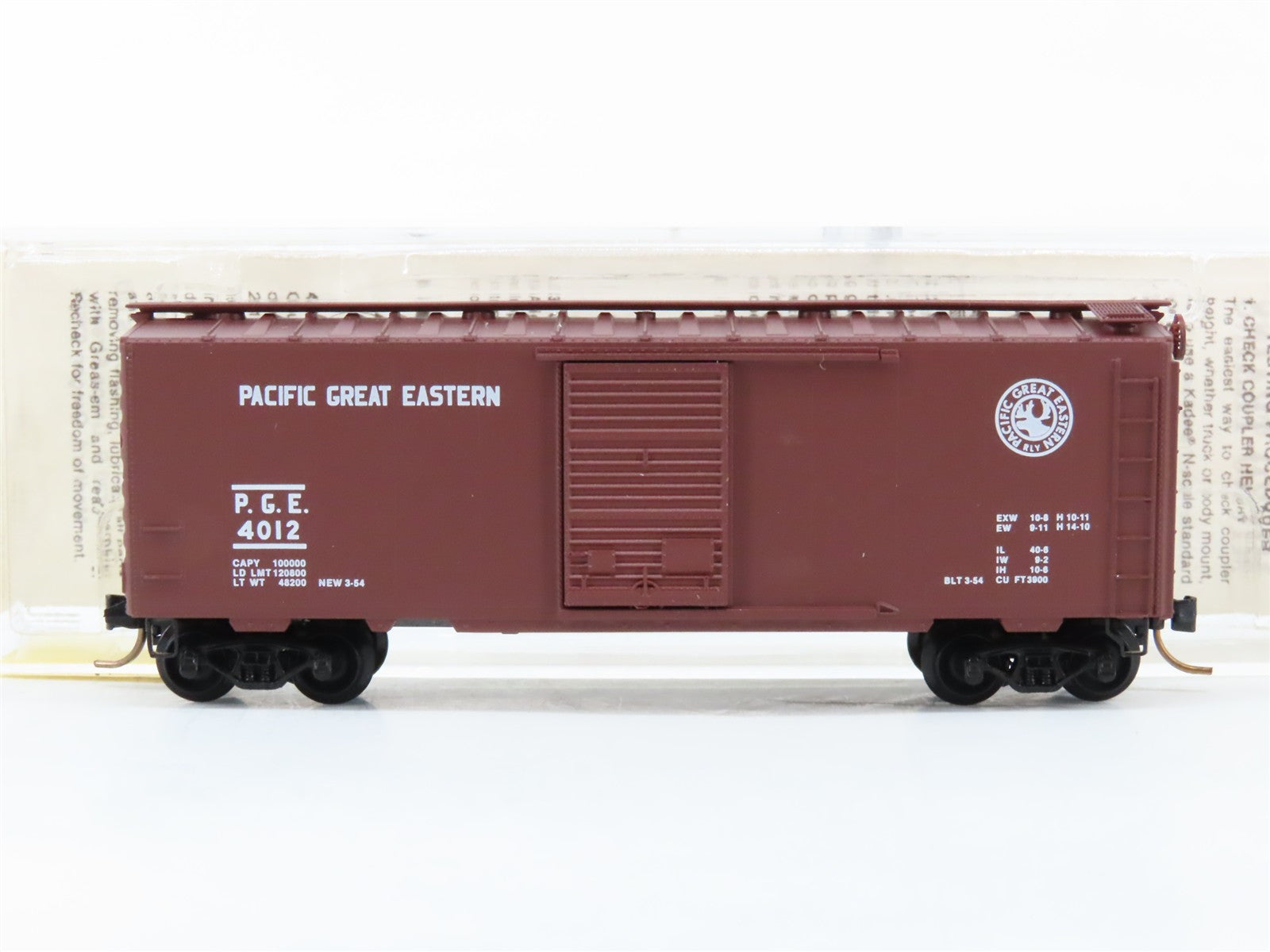 N Scale Micro-Trains MTL 20970 P. G. E. Pacific Great Eastern 40' Box Car RTR