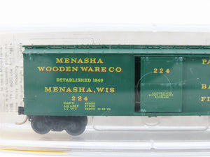 N Scale Micro-Trains MTL 42040 Menasha Wooden Ware Co. 40' Box Car 224 RTR