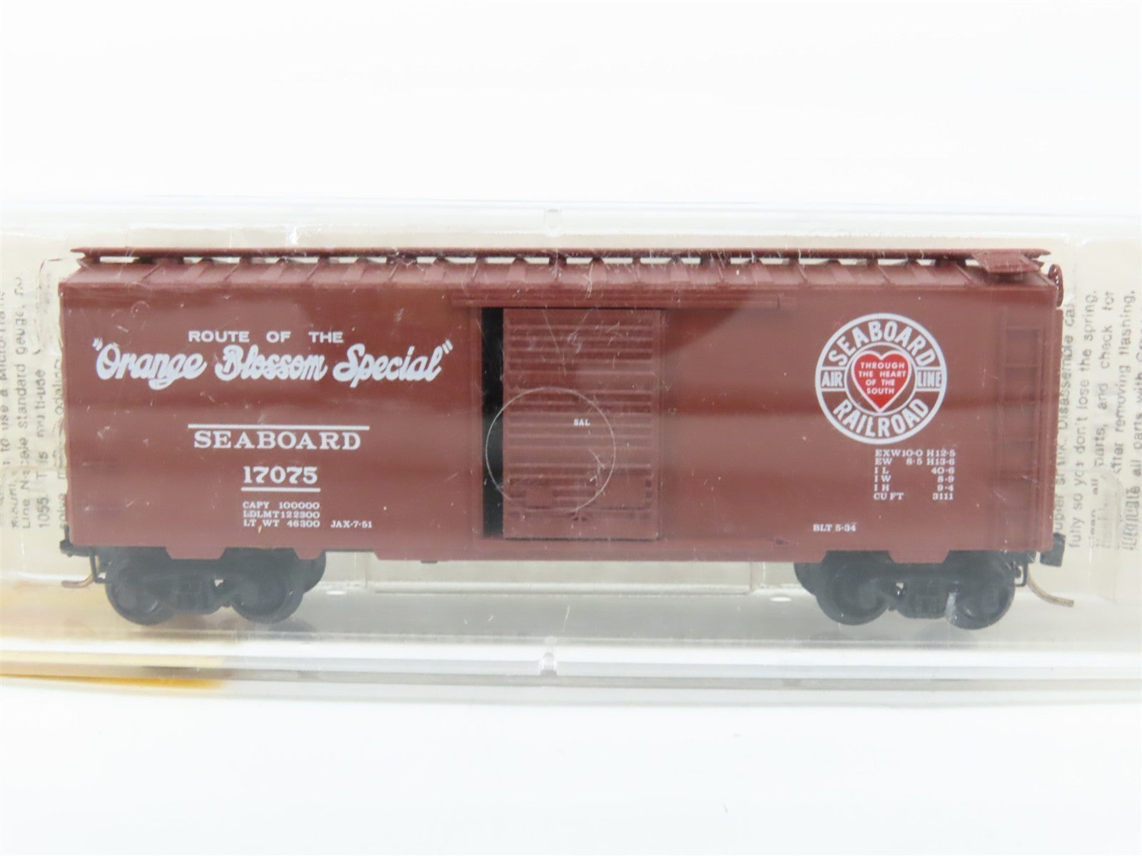 N Scale Micro-Trains MTL 20026 SAL Orange Blossom Special 40' Box Car 17075 RTR
