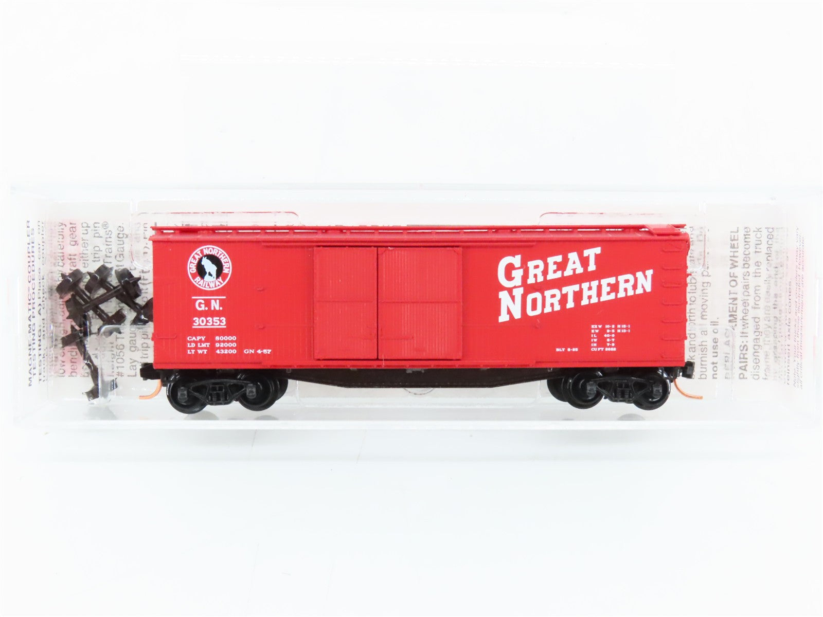 N Scale Micro-Trains MTL 43040 GN Great Northern 40' Box Car 30353 RTR