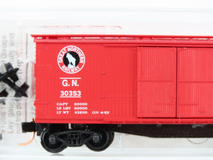 N Scale Micro-Trains MTL 43040 GN Great Northern 40' Box Car 30353 RTR