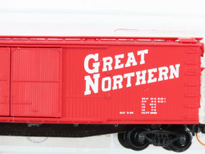 N Scale Micro-Trains MTL 43040 GN Great Northern 40' Box Car 30353 RTR