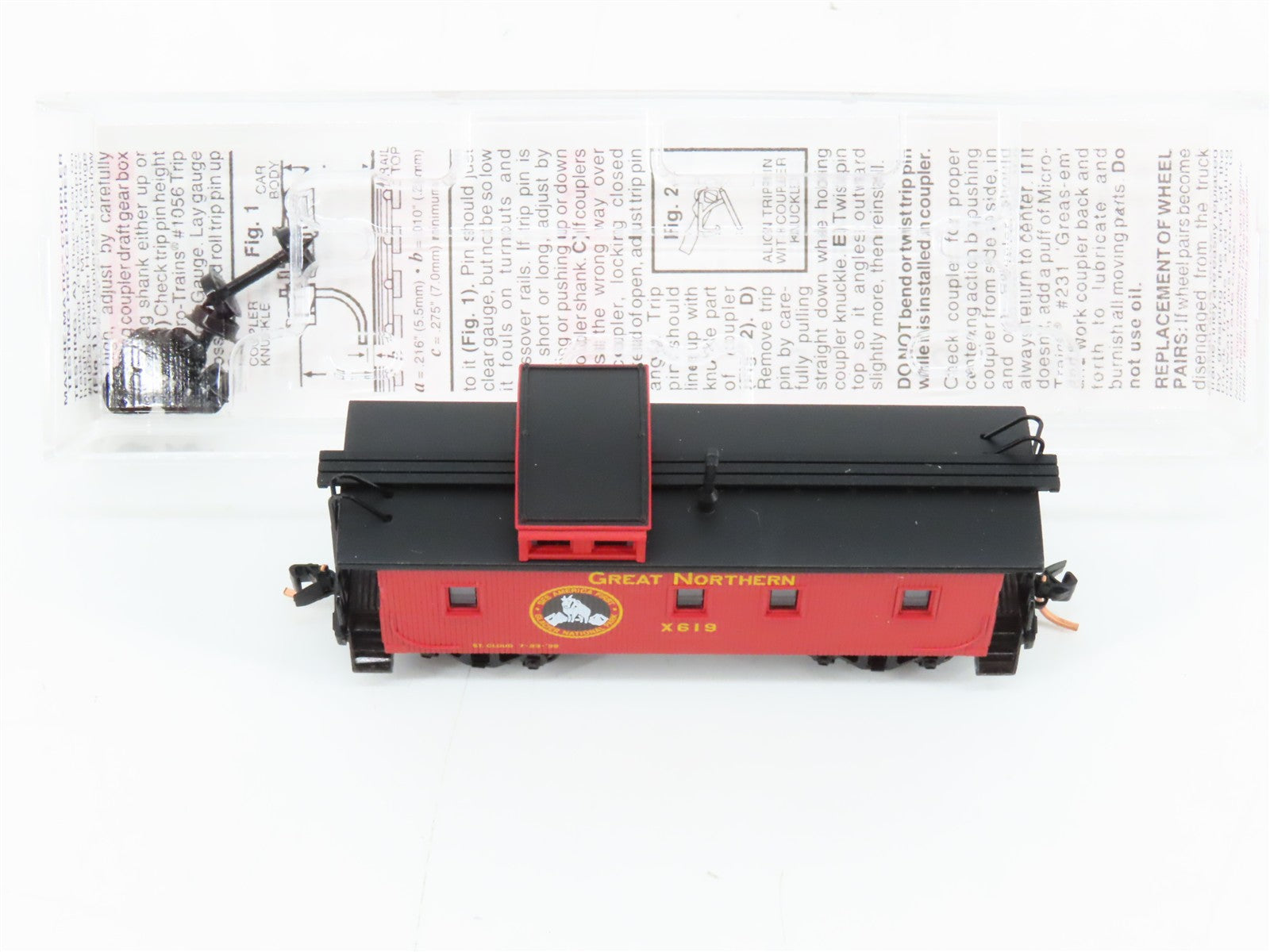 N Scale Micro-Trains MTL 51110 GN Great Northern 34' Wood Sheathed Caboose RTR