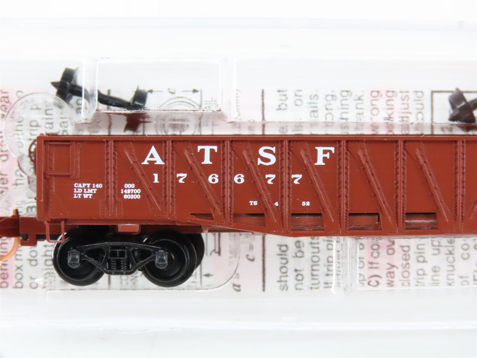 N Scale Micro-Trains MTL 62030 Atchison, Topeka & Santa Fe 50' Gondola RTR
