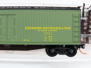 N Scale Micro-Trains MTL 49570 CN Canadian National 40' Reefer 10329 RTR
