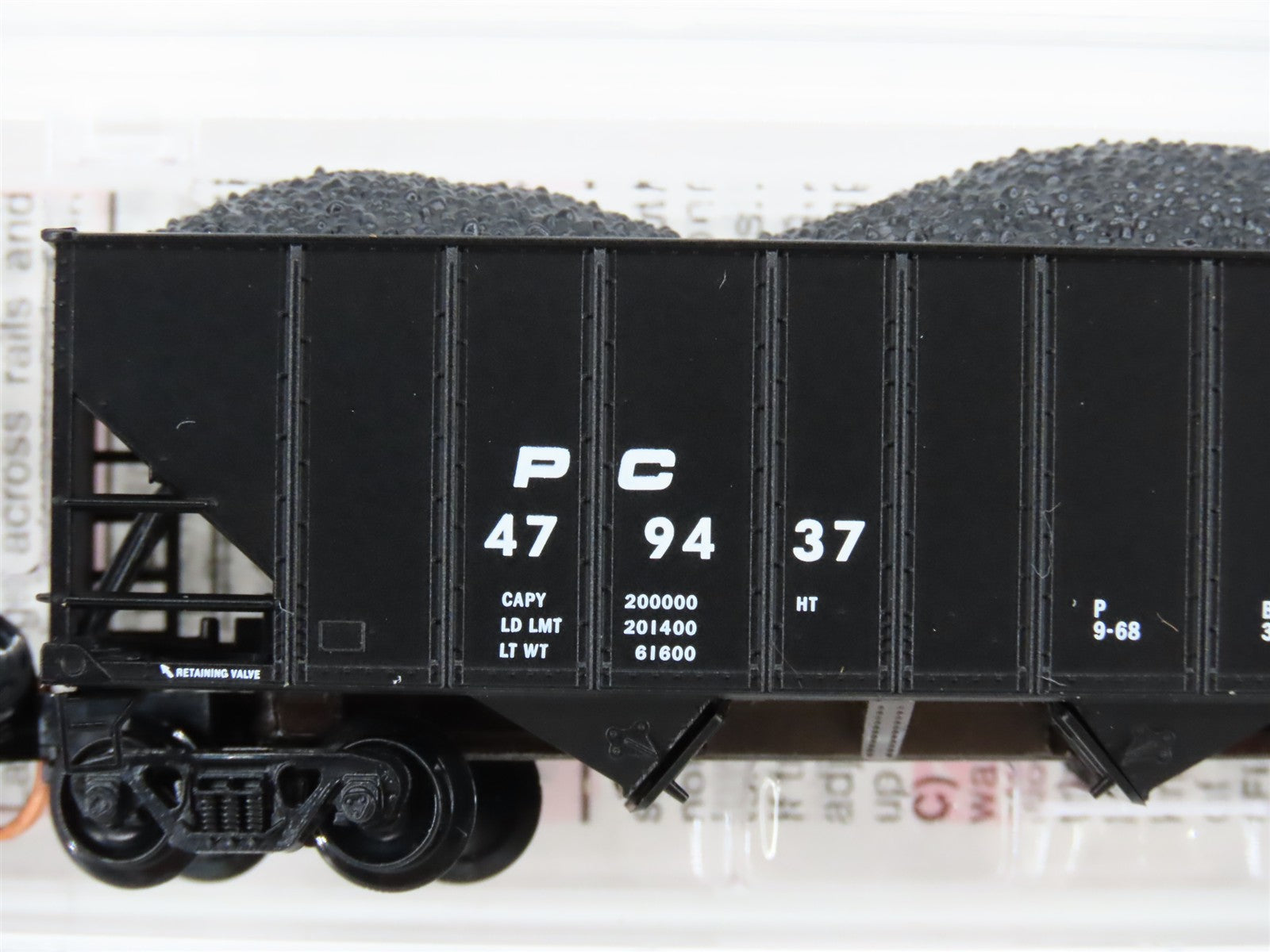 N Scale Micro-Trains MTL 108140 PC Penn Central 3-Bay Open Hopper 479437 RTR