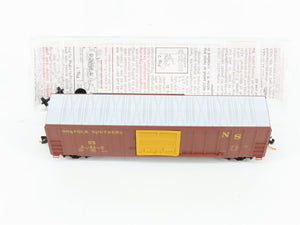 N Scale Micro-Trains MTL 25660 NS Norfolk Southern 50' Box Car 2210 RTR