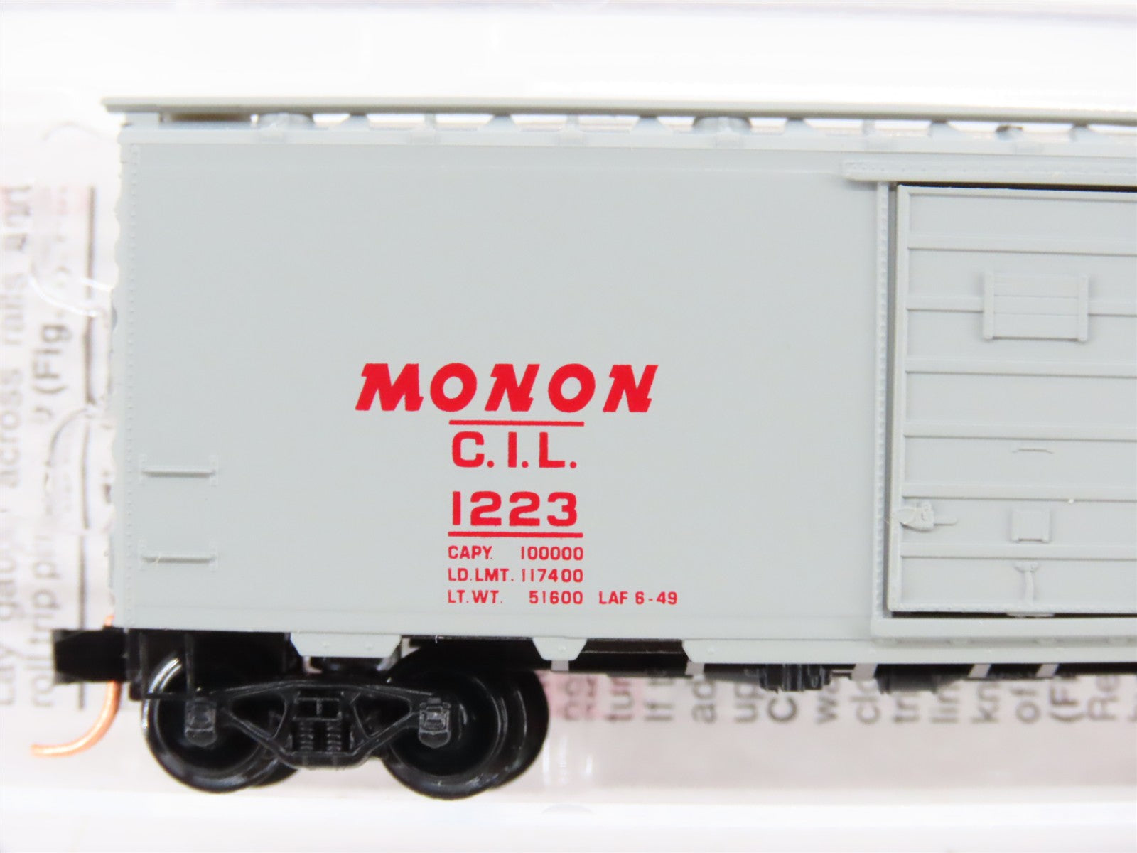 N Scale Micro-Trains MTL 20576 CIL Monon 40' Box Car 1223 RTR