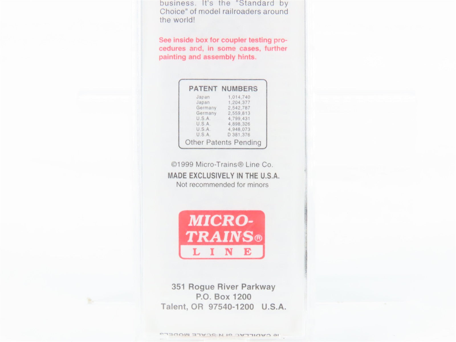 N Scale Micro-Trains MTL 77040 USN United States Navy 50' Box Car 61-05146 RTR