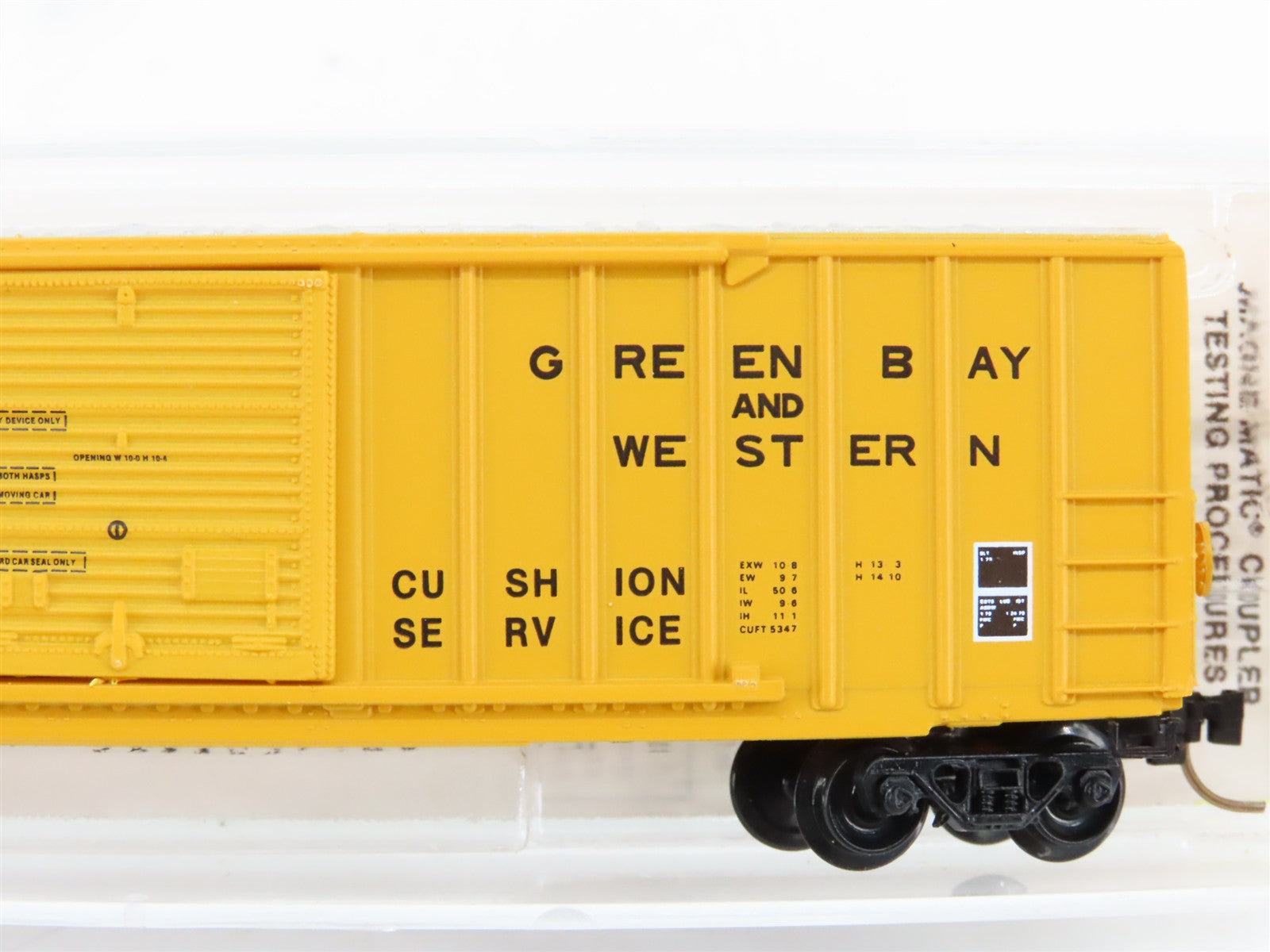 N Scale Micro-Trains MTL 25230 GBW Green Bay & Western 50' Box Car 16012 RTR