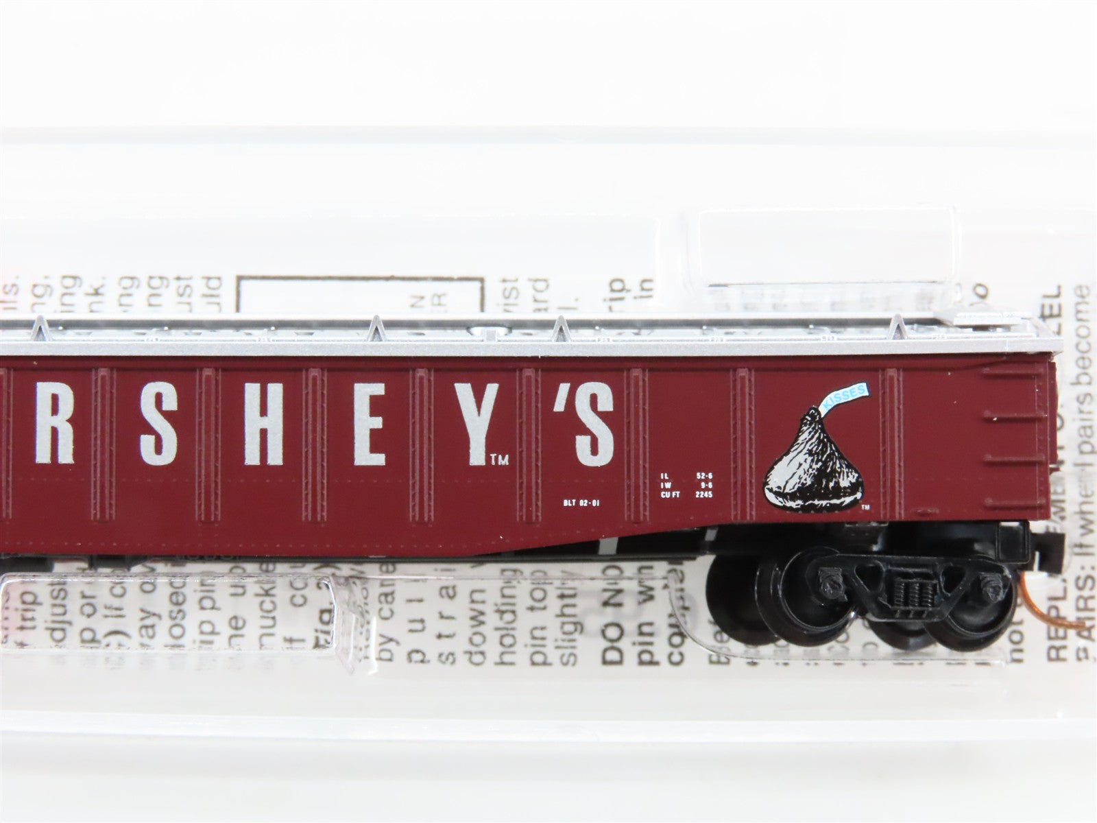 N Scale Micro-Trains MTL 106060 HFC Hershey's 50' Covered Gondola 1011 RTR