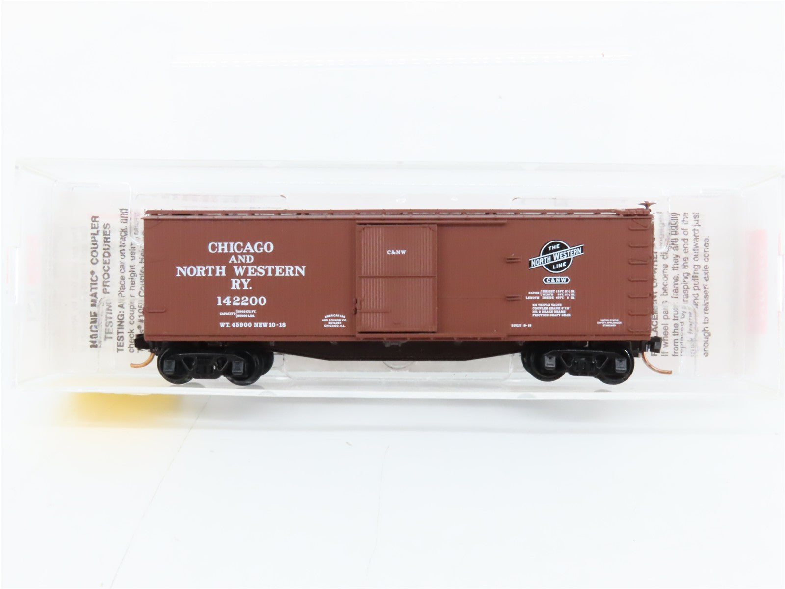 N Scale Micro-Trains MTL 39160 Chicago & North Western 40' Box Car RTR