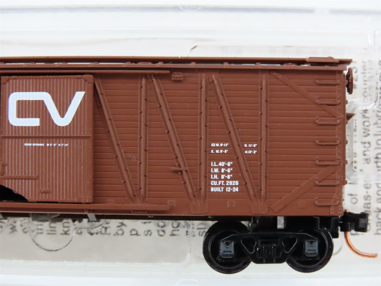 N Scale Micro-Trains MTL 28160 C.V. Central Vermont 40' Box Car 40014