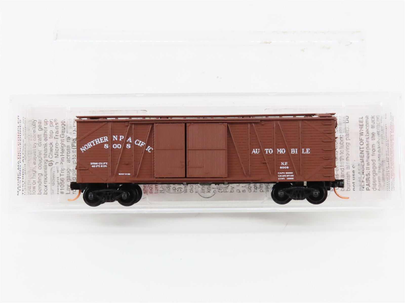 N Scale Micro-Trains MTL 29030 NP Northern Pacific 40' Box Car 8008