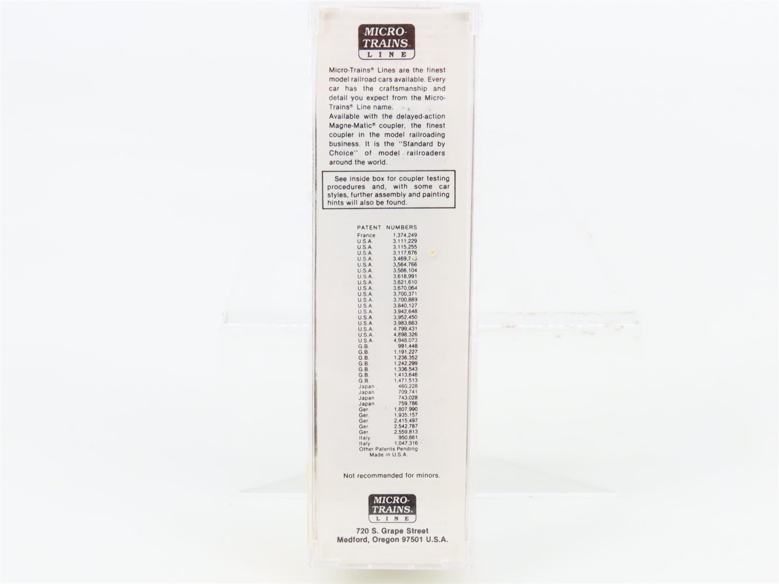 N Scale Micro-Trains MTL 39030 NP Northern Pacific 40' Box Car 38827