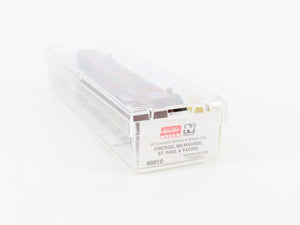 N Scale Micro-Trains MTL 60010 Chicago, Milwaukee, St. Paul & Pacific Gondola