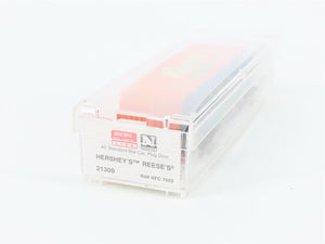 N Scale Micro-Trains MTL 21300 HFC Hershey's / Reese's 40' Box Car 7602