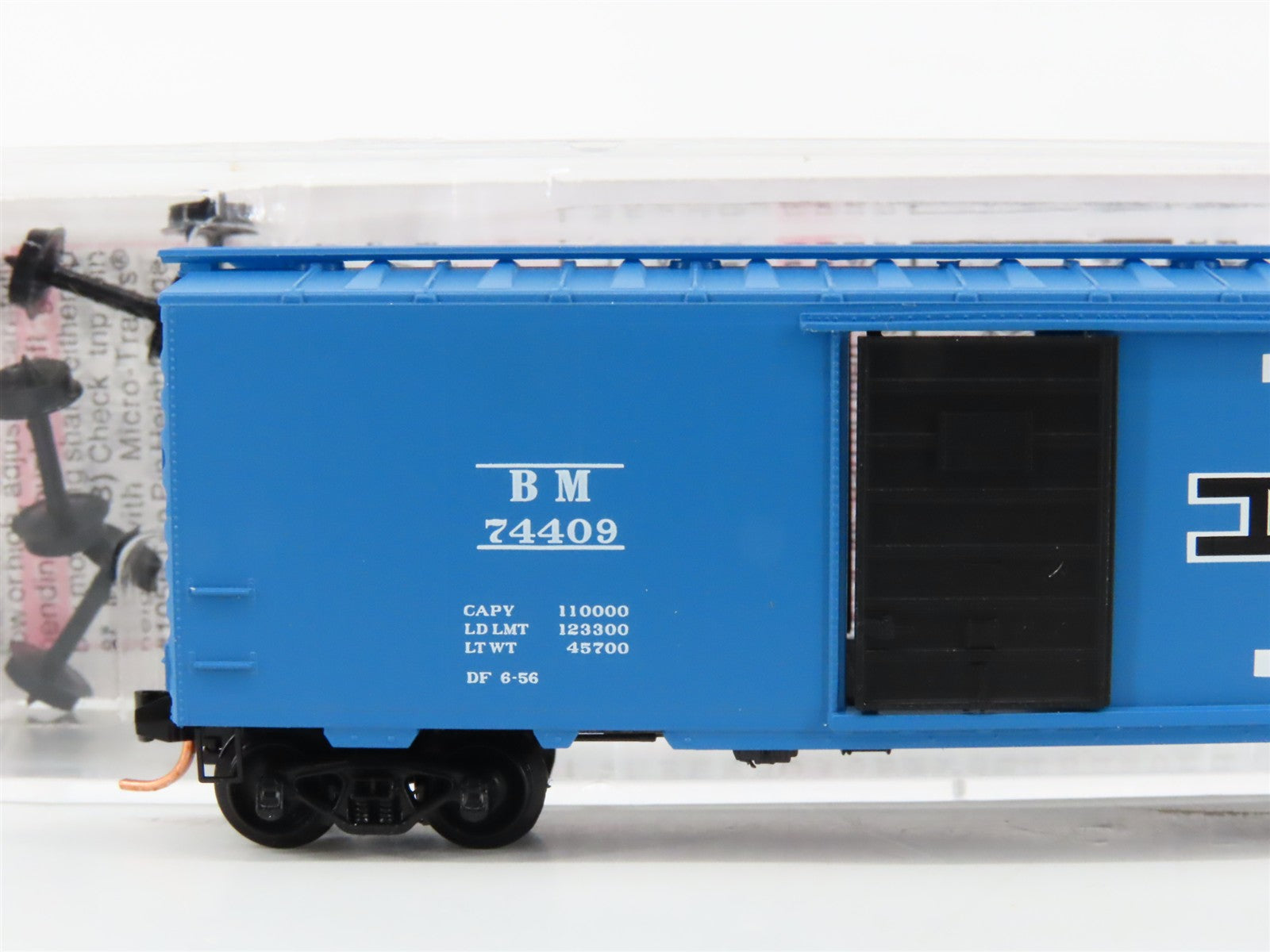 N Scale Micro-Trains MTL 20140 BM Boston & Maine 40' Box Car 74409