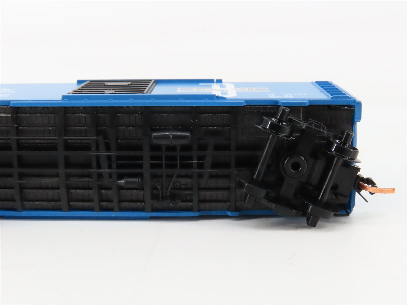 N Scale Micro-Trains MTL 20140 BM Boston & Maine 40' Box Car 74409