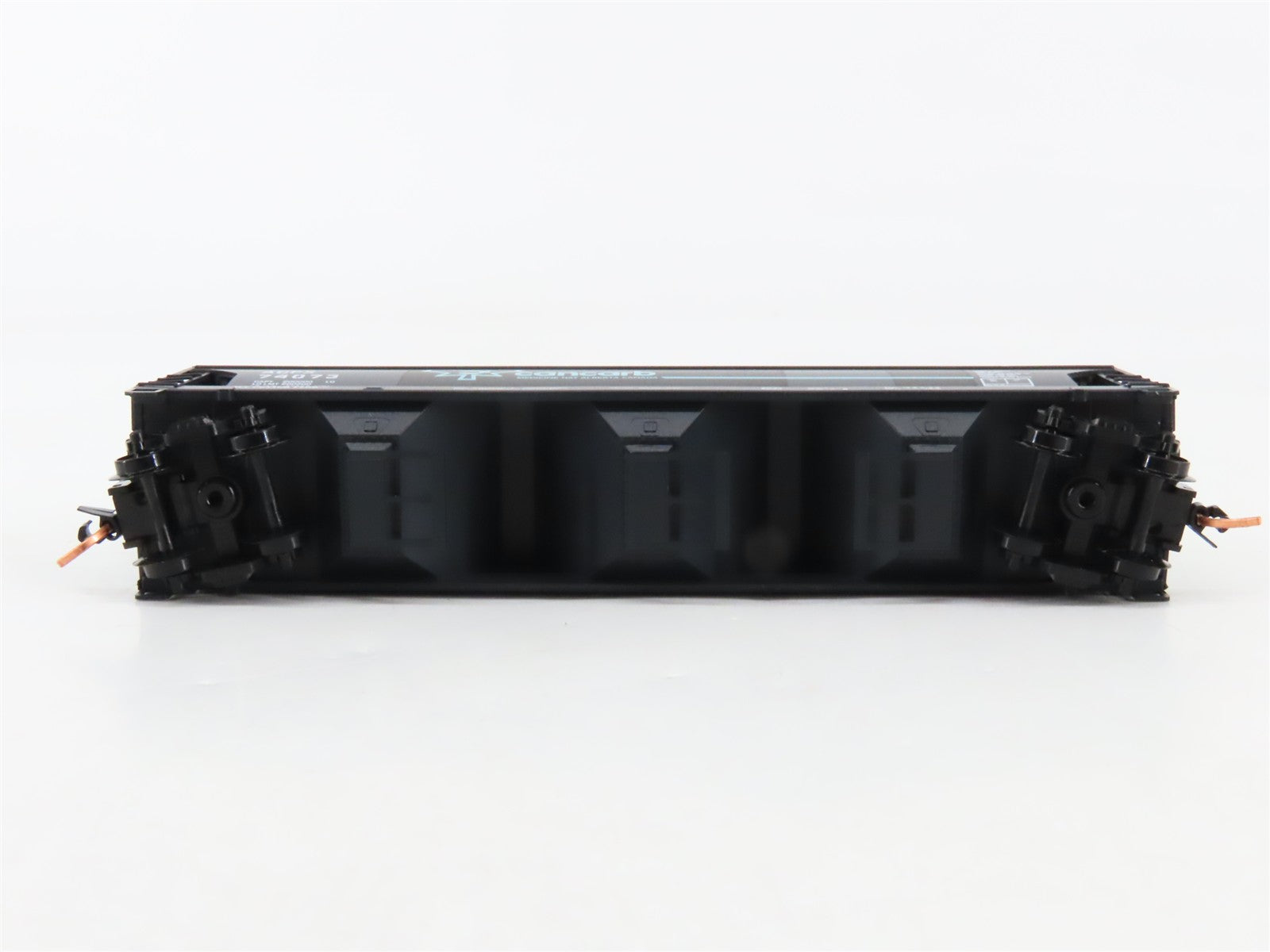 N Scale Micro-Trains MTL 93070 ACFX Cancarb 3-Bay Covered Hopper 74073